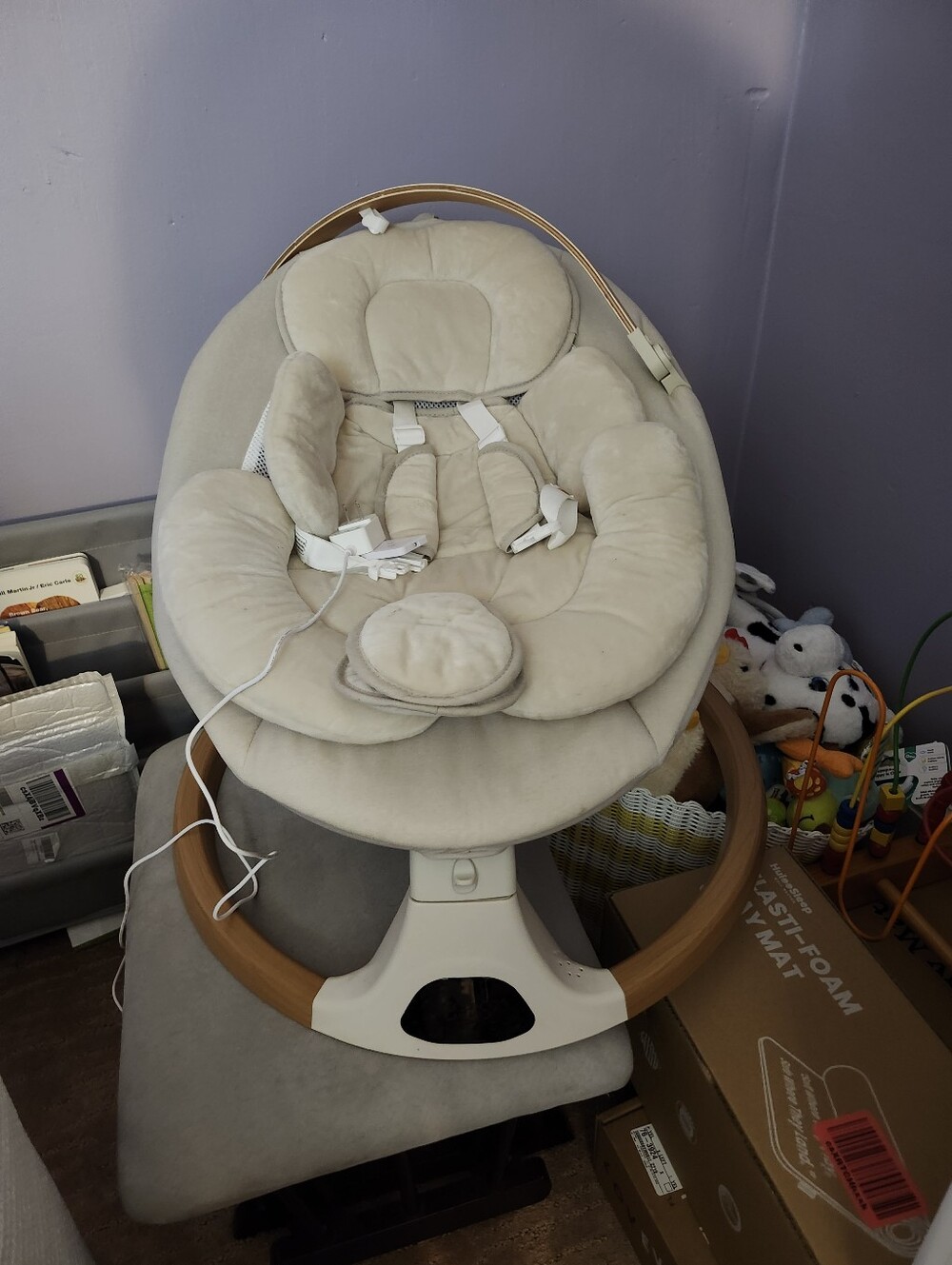 Plush Cream Infant Swing and Bouncer Seat with Soft Cushioning